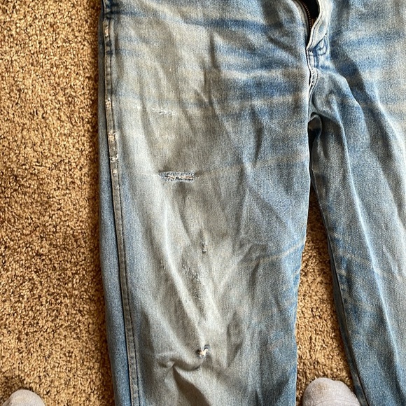 Custom distressed Wrangler jeans - Picture 2 of 12